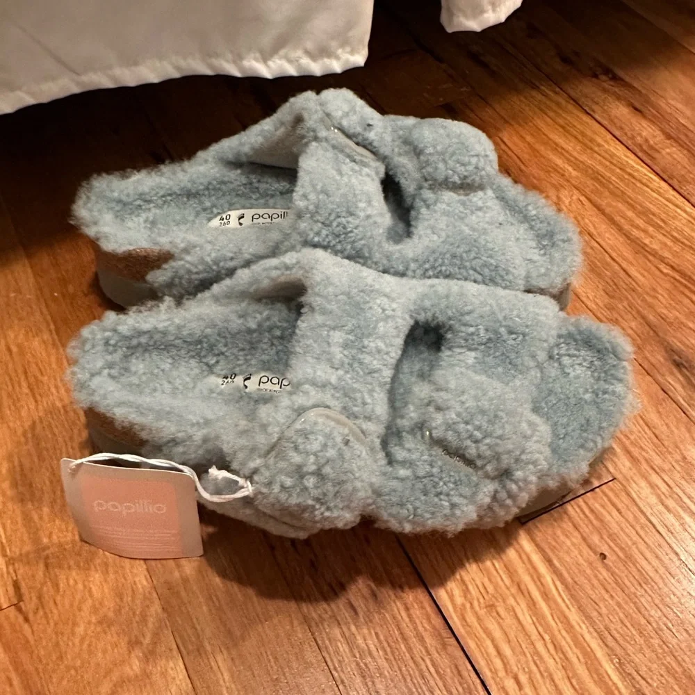 NWT Papillio Birkenstock Arizona Big Buckle Shearling Platform Sandal Blue - Picture 3 of 6